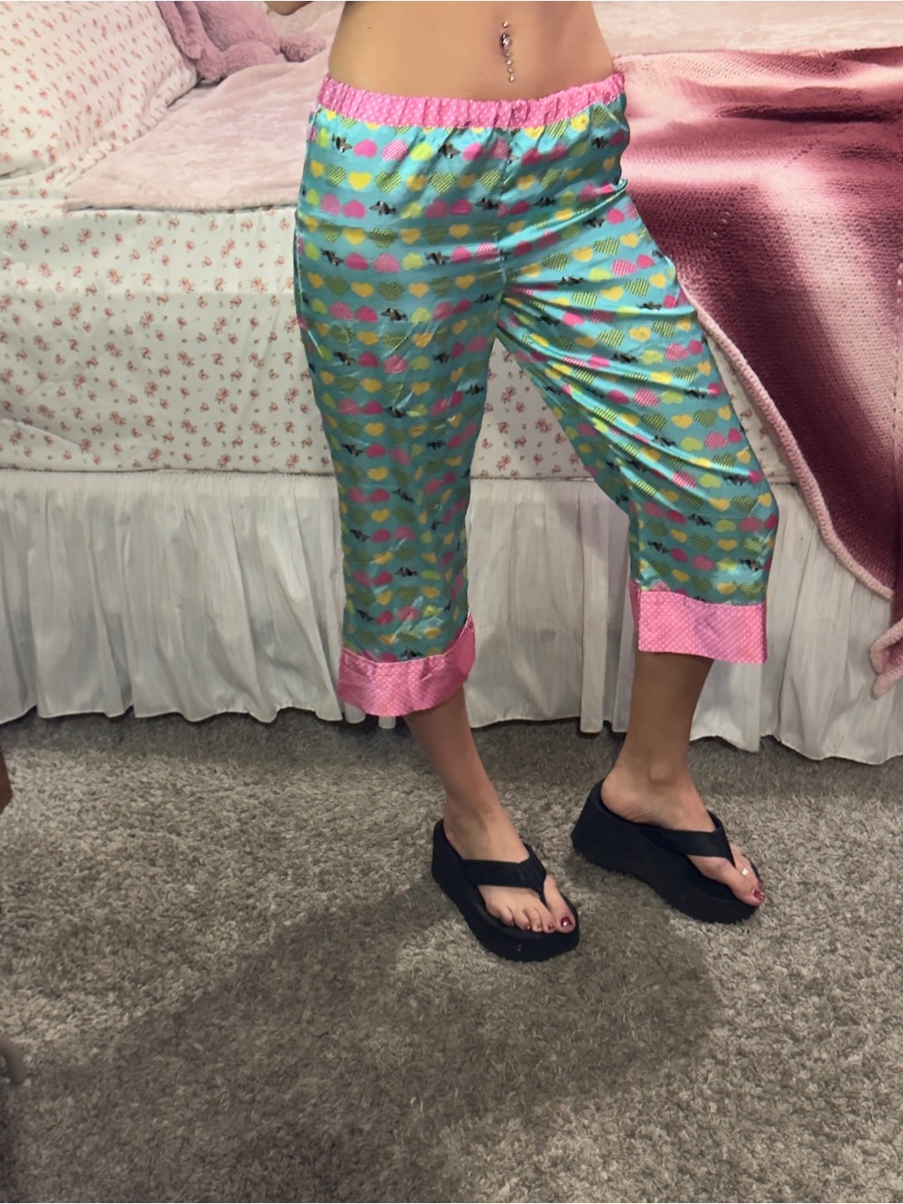 Y2K limited too capris - Picture 3 of 10